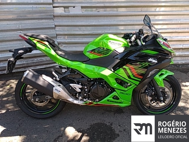 NINJA 500 SE 2025