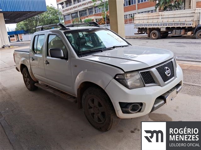 FRONTIER SVATK4X4 2014