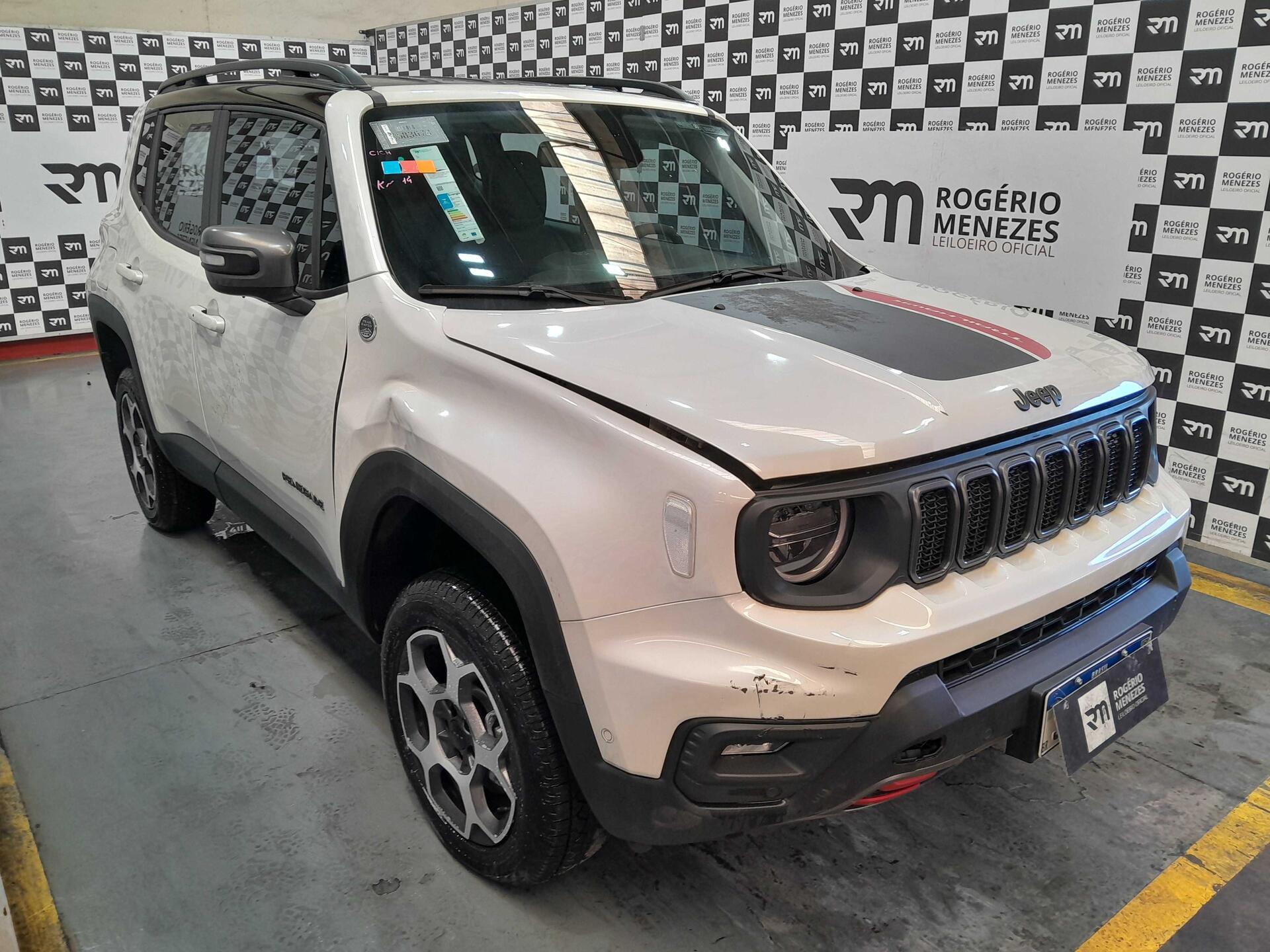 JEEP RENEGADE TH T2704X4 2024