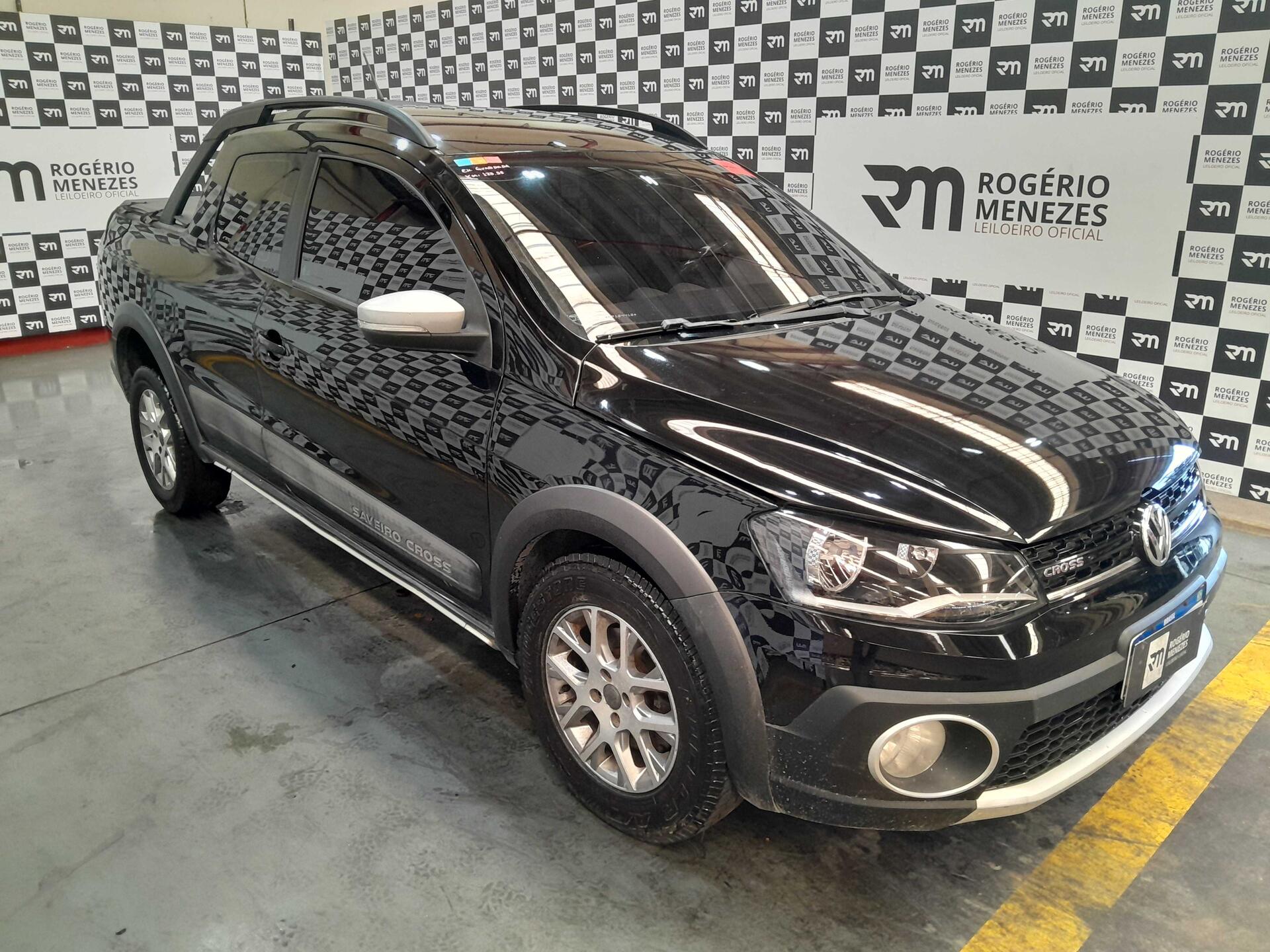 VOLKSWAGEN SAVEIRO 2015