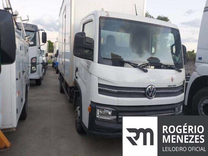 VOLKSWAGEN DELIVERY 2020