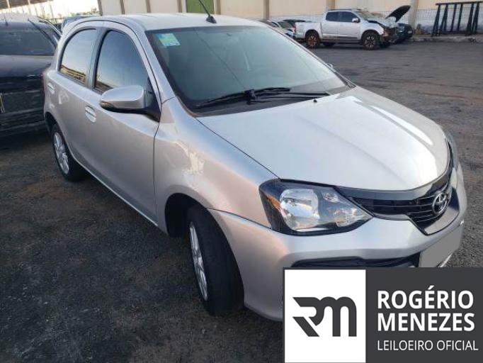 TOYOTA ETIOS 2020